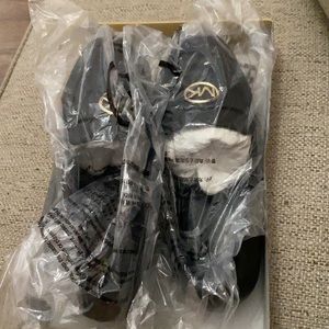 Micheal Kors, size 8, black